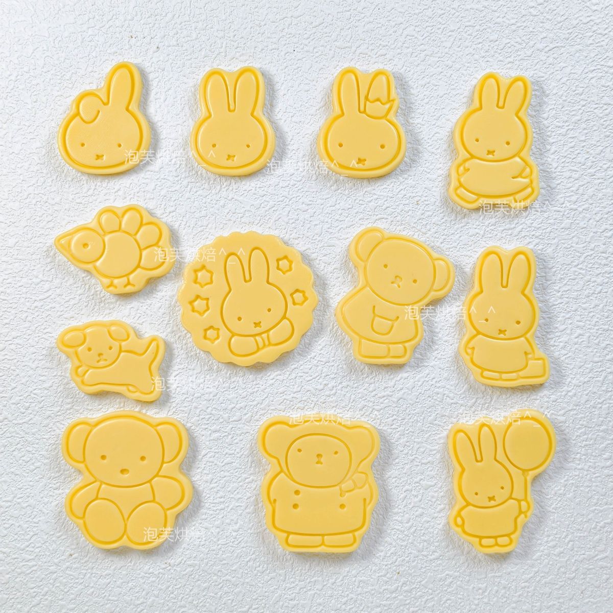 Cute 3D Press Cookie Mold with - Kids Outdoor Kitchen Accessories review and price